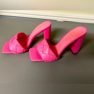Liliana heels. Hot pink